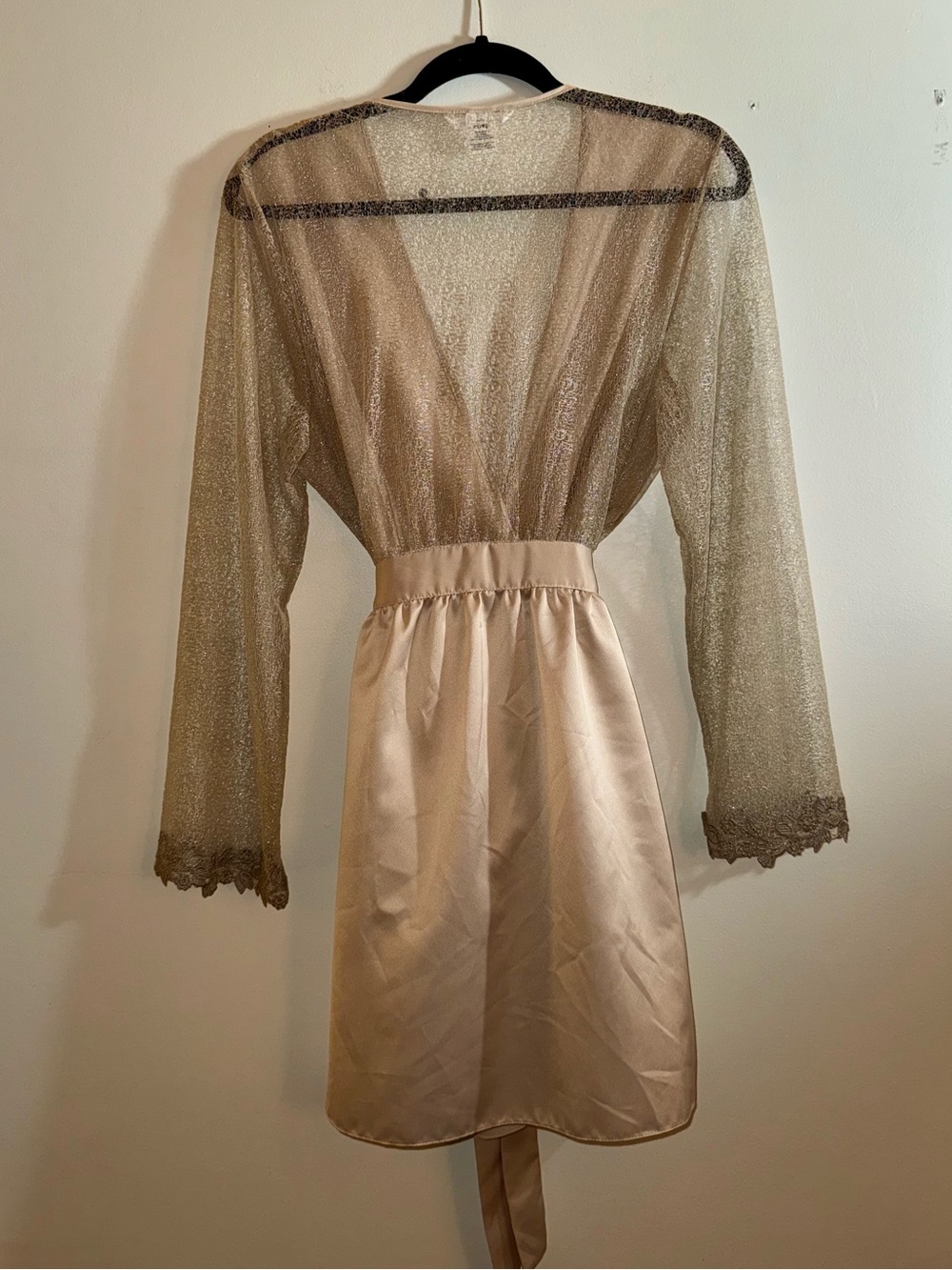 Flora Nikrooz Showstopper Champagne Lace Bridal Robe – Size Large
